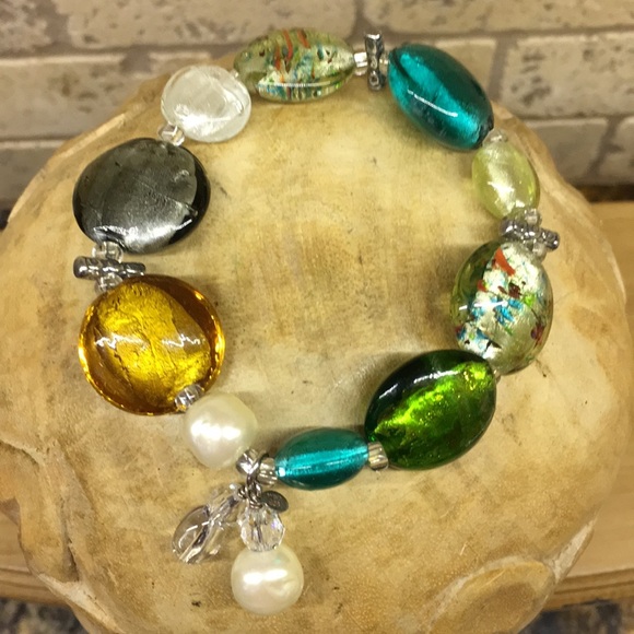 Silpada Jewelry - Silpada Stretch Glass Bead Bracelet